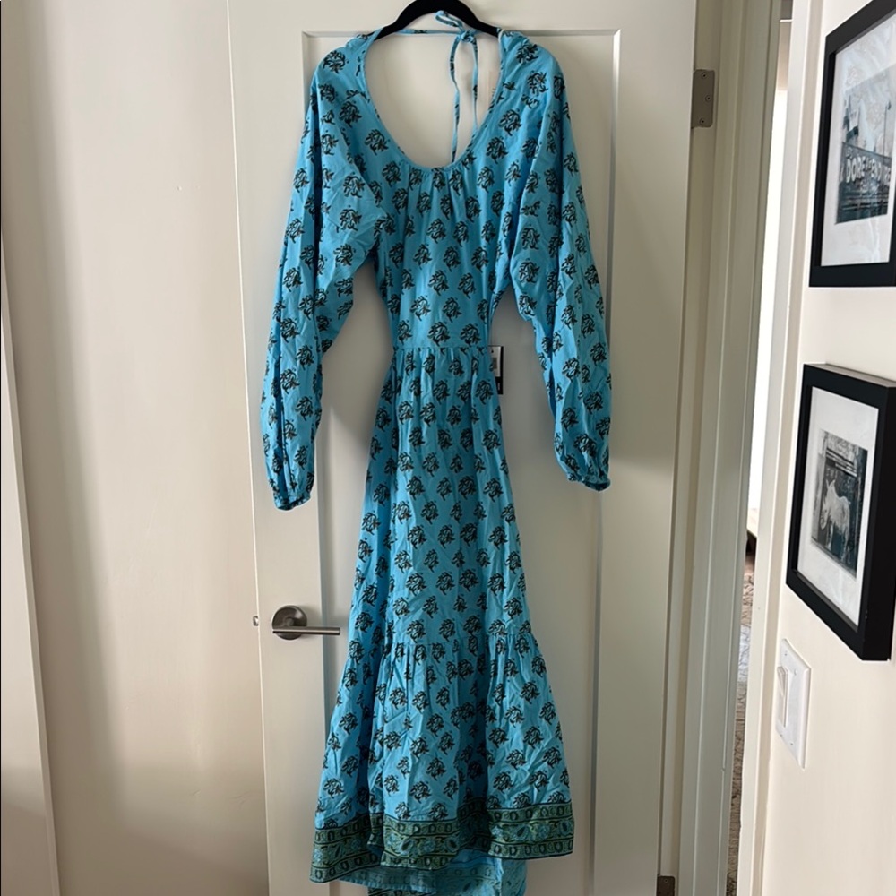 Elegant Blue Floral Maxi Dress